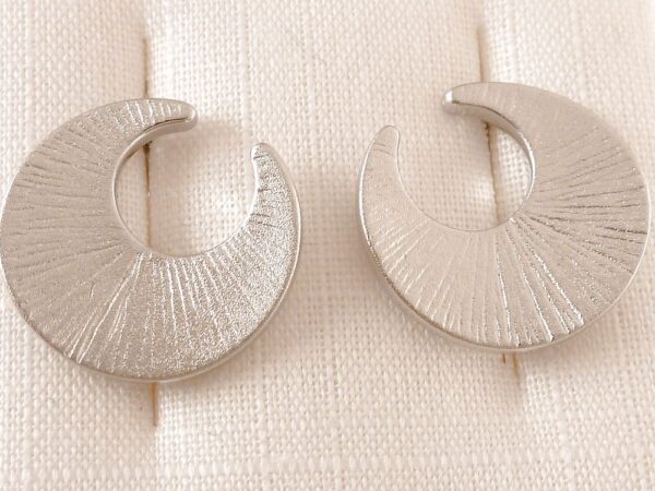 Ohrringe 925 Silber Halbmond matt – Bild 7