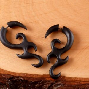 Fake Ohrstecker Holz