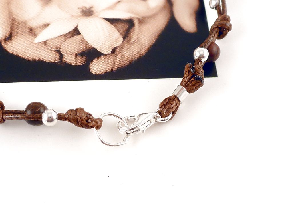 Armband handmade mit Holz und Silber Perlen – Bild 3