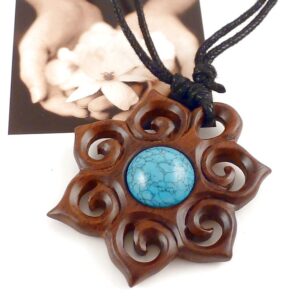 Kette mit Anhänger Holz Blume Türkis