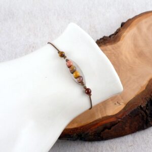 Armband mit Mookait Perlen und Edelstahl Plättchen