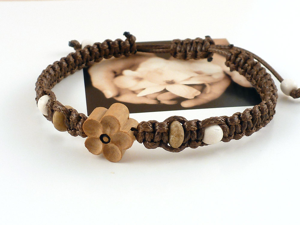 Armband Pfirsichblüte Holz – Bild 4