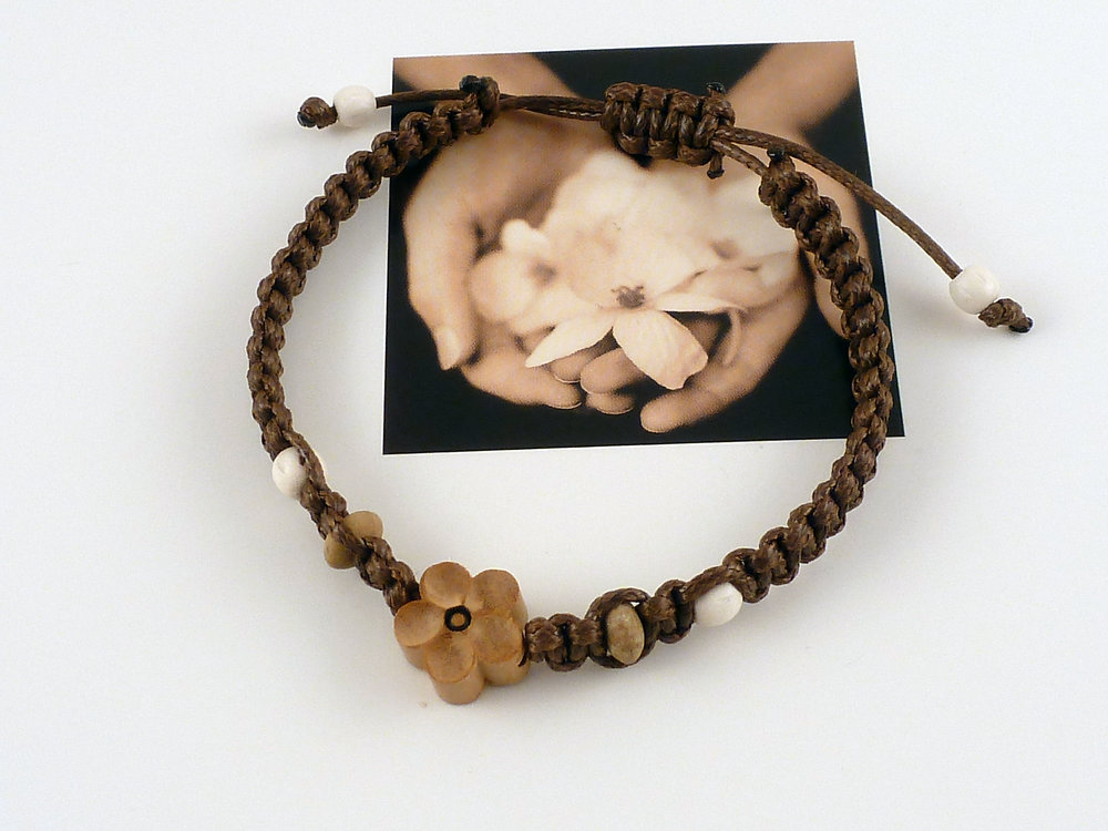 Armband Pfirsichblüte Holz – Bild 2