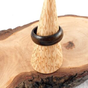 Ring aus Knochen patiniert Gr. 62 - 64